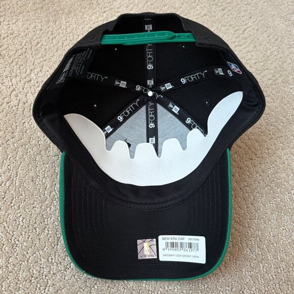 New Era Boston Celtics 9FORTY Gradient Snapback Adjustable Hat Cap NBA OSFM NWT - Picture 4 of 6